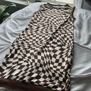 Teen girl brown checkered dress